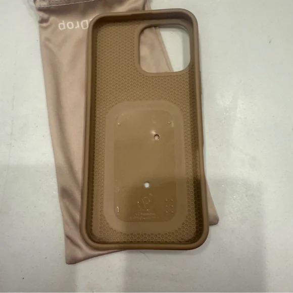 Loopy IPhone 16 Pro Max Case - Picture 3 of 8